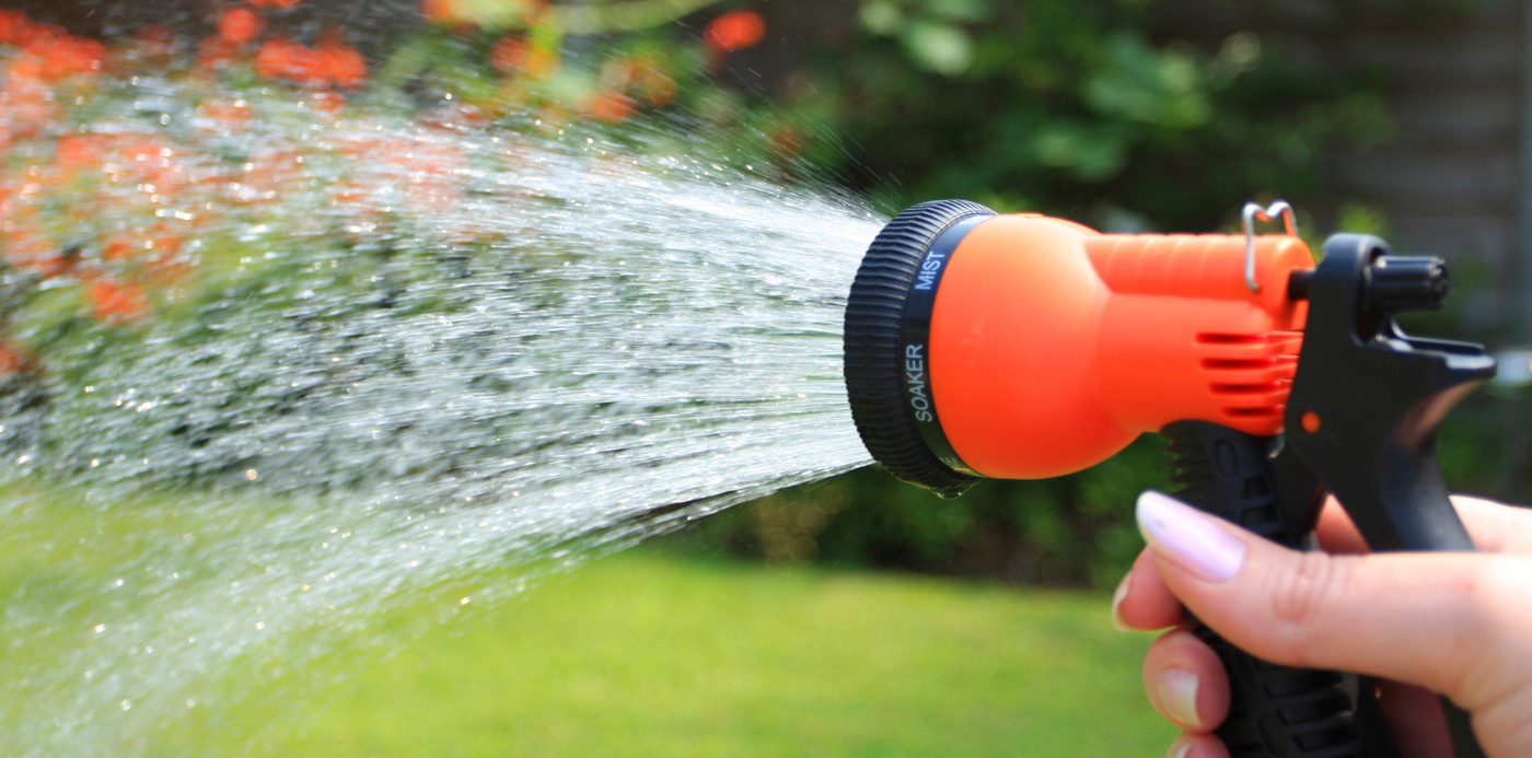 Say Goodbye to Heavy Hoses with Our Lightweight Expandable Garden Hose
